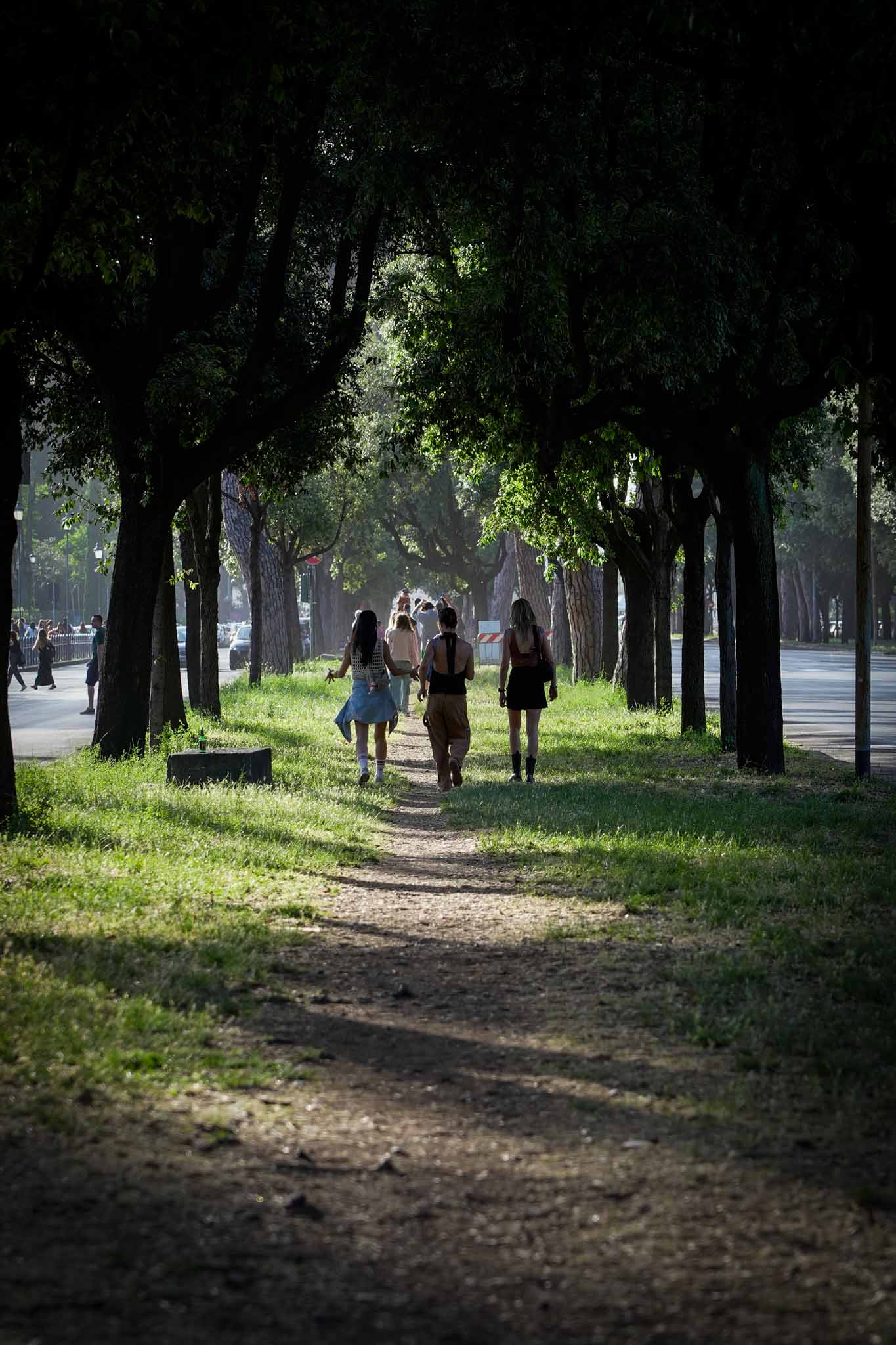 ディープラーニングとは？機械学習との違いをわかりやすく解説