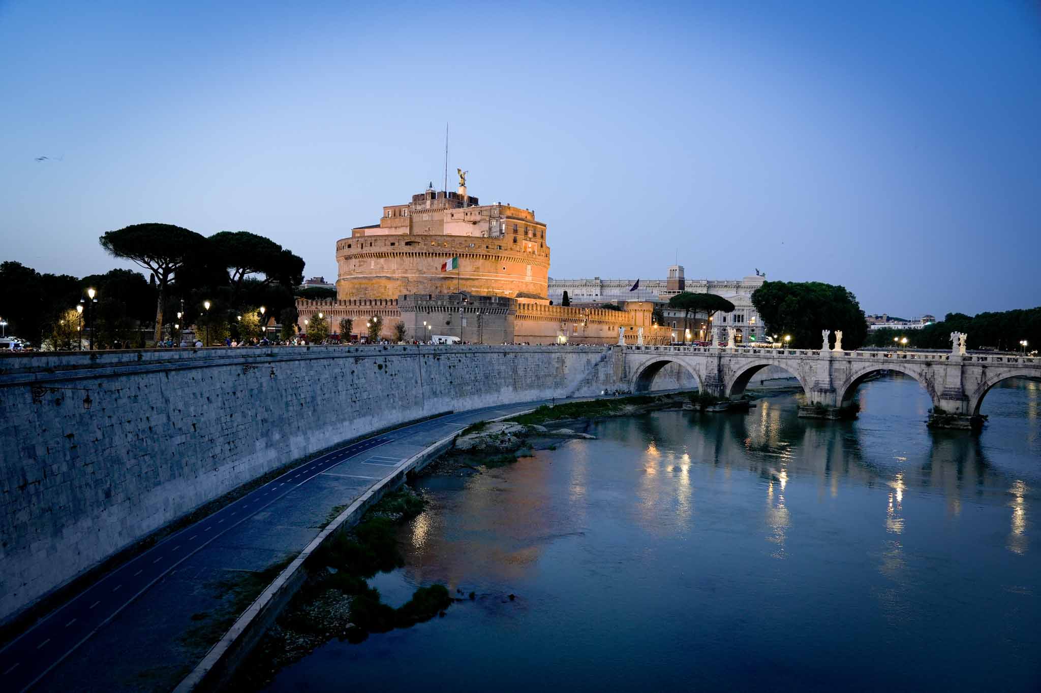 DeepSeek R1の衝撃｜600万ドルでフロンティアAIを作った中国企業が業界を揺るがす