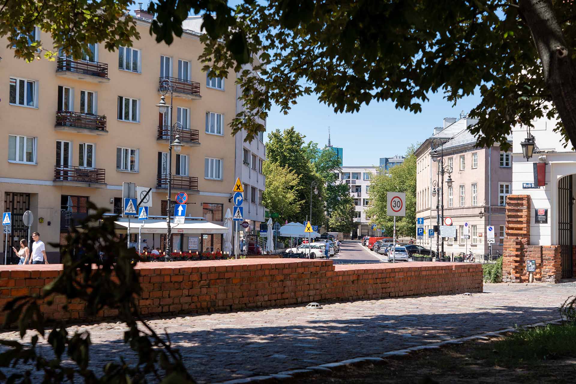 OpenAI 1,100億ドル資金調達の構図