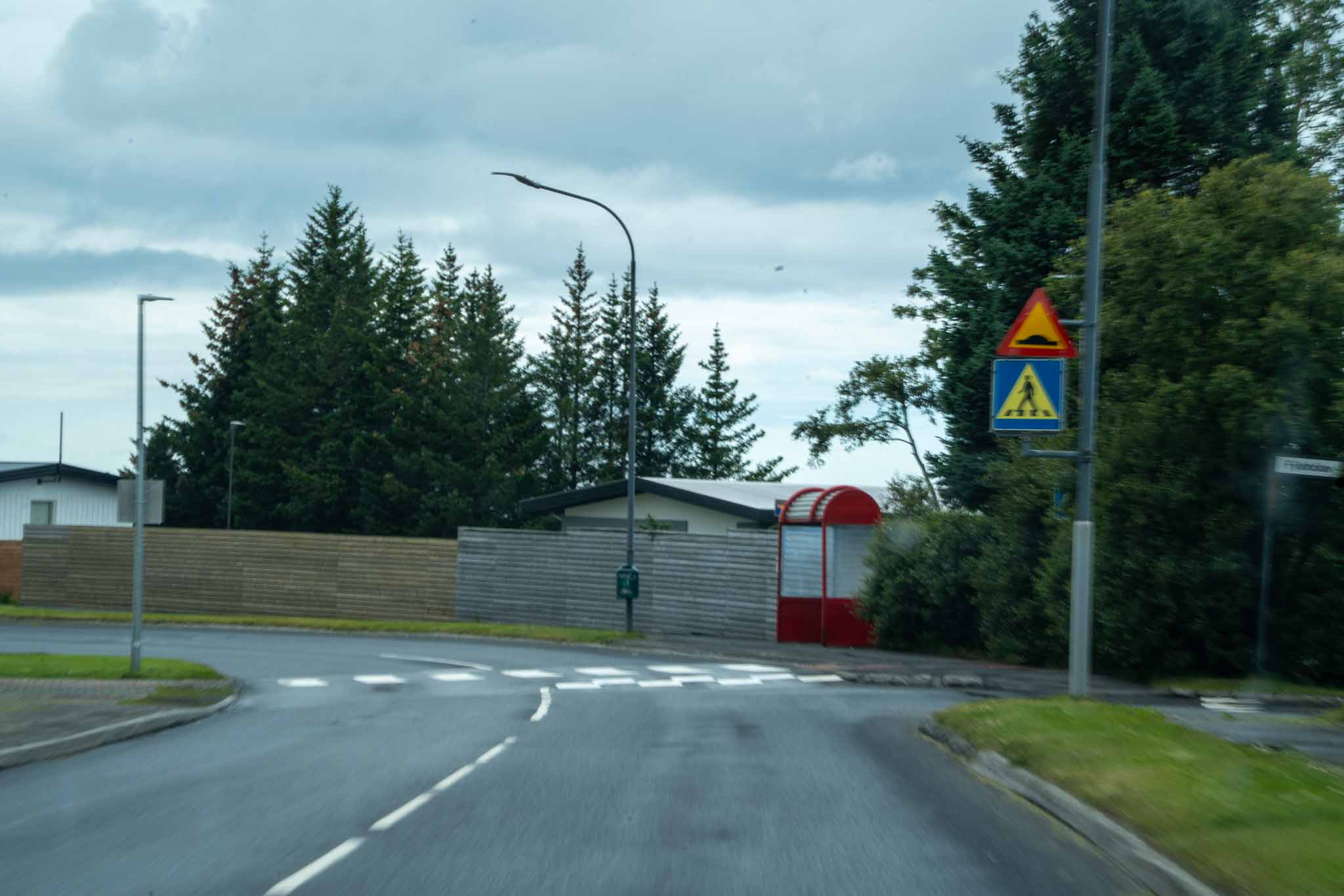 経営企画のAI活用ガイド｜事業計画・市場分析・競合調査