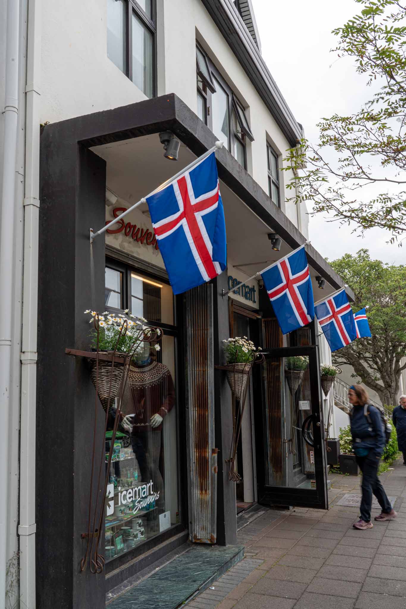 Samsung One UI 8.5のAI写真編集機能が話題！画像の合成・ミックス機能を解説