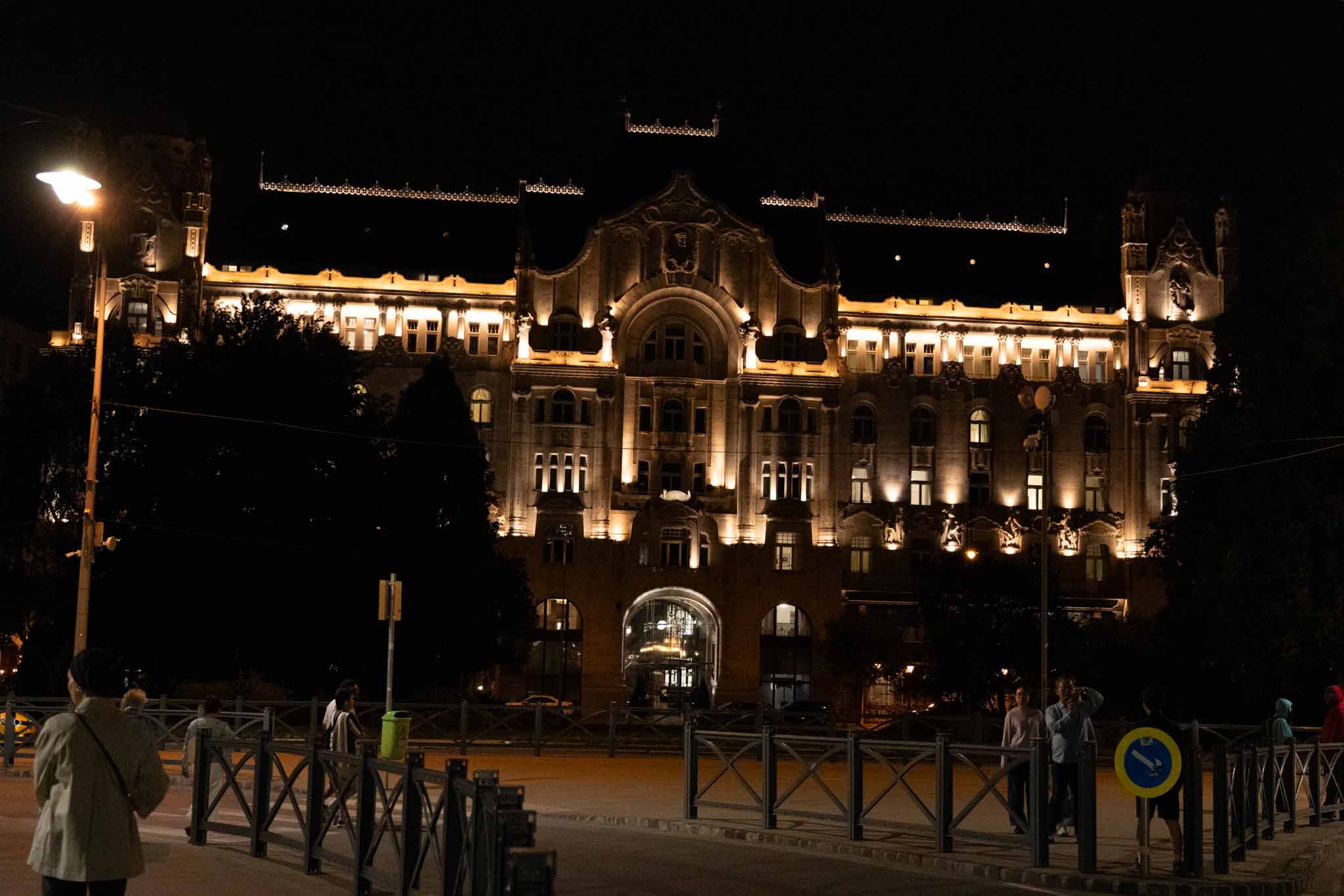 AI導入の失敗パターン5選｜中小企業がハマる落とし穴と対策